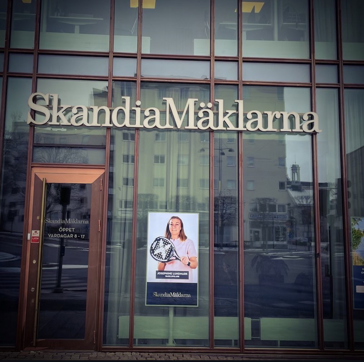 SkandiaMäklarna digitala skärmar